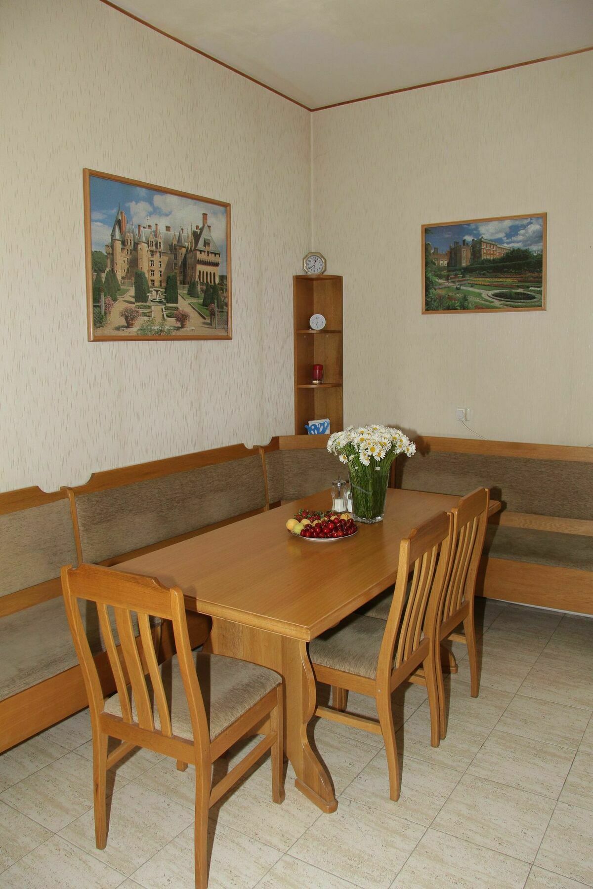 Rafael Hostel Ереван Экстерьер фото
